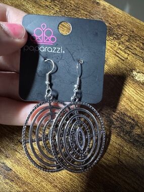 paparazzi Silver Concentric Circle Drop Earrings